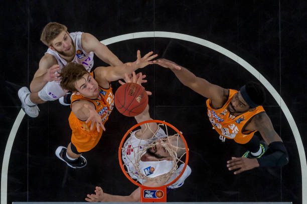 供了宝贵的 供了宝贵的